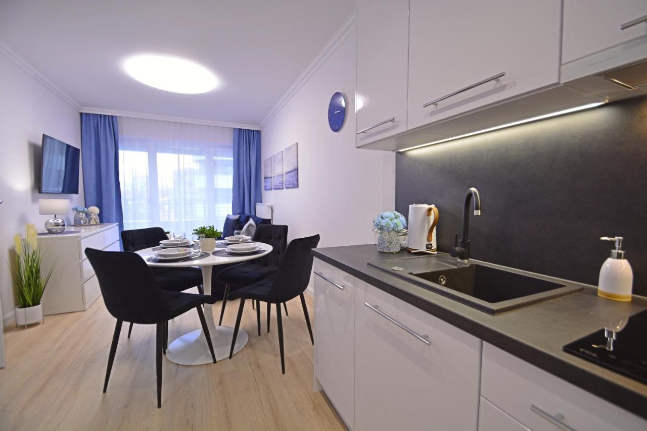 Apartamenty Bryza - Osiedle Sun Towers 38-39, Parking W Garazu ชวีโนวิชแจ ภายนอก รูปภาพ