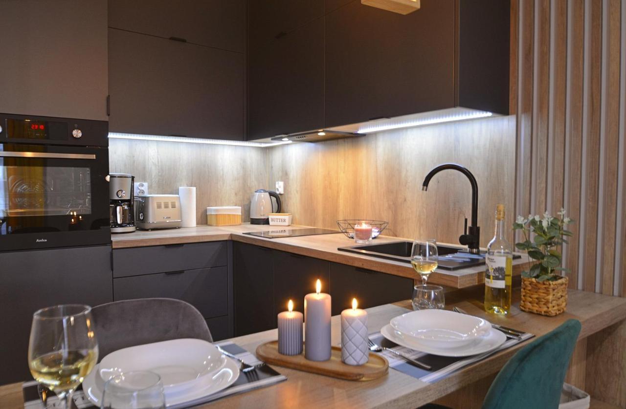 Apartamenty Bryza - Osiedle Sun Towers 38-39, Parking W Garazu ชวีโนวิชแจ ภายนอก รูปภาพ