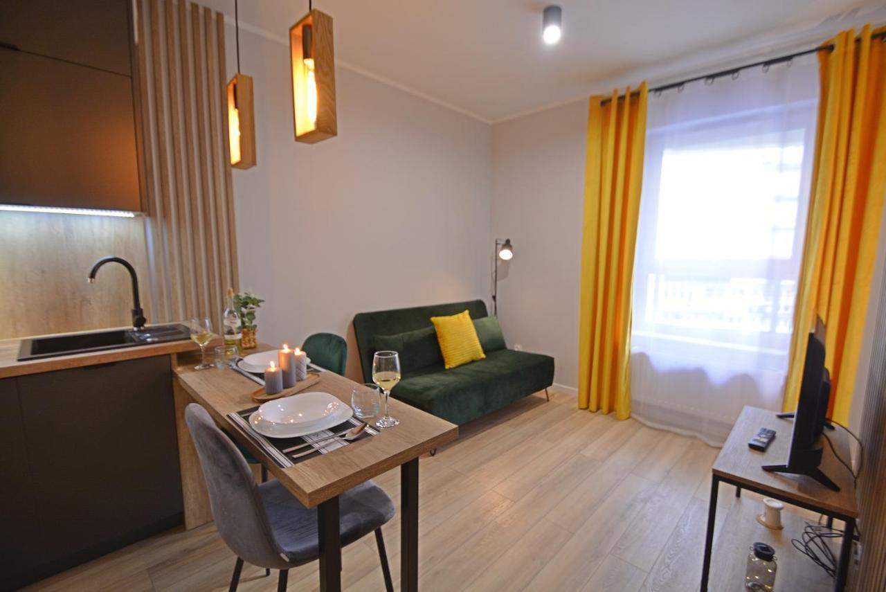 Apartamenty Bryza - Osiedle Sun Towers 38-39, Parking W Garazu ชวีโนวิชแจ ภายนอก รูปภาพ